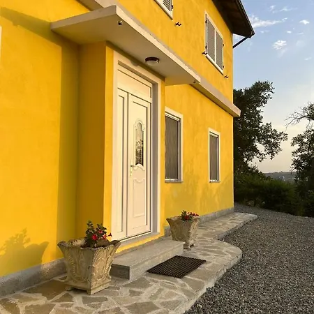 Gæstehus Flora Di Capriata D'orba 3*