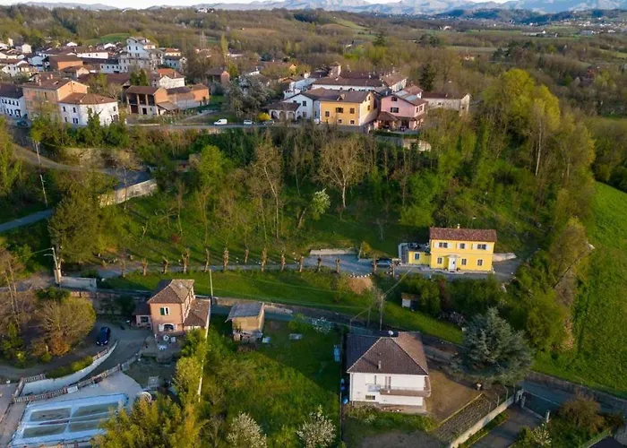 Penzion Flora Di Capriata D'orba Predosa